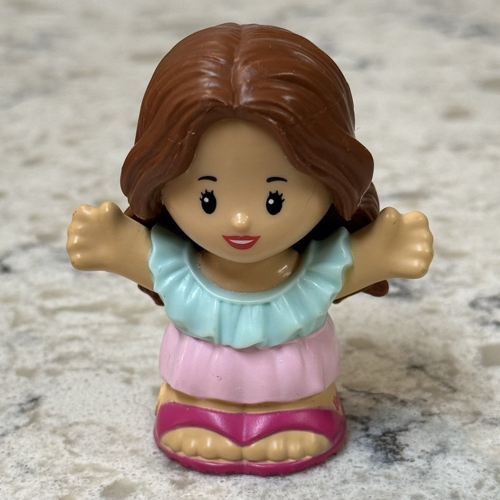 Fisher Price Little People Barbie Brown Hair Girl Summer Ruffles 2023